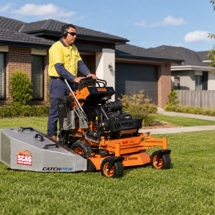 Residential Lawn Mowing In Melbourne